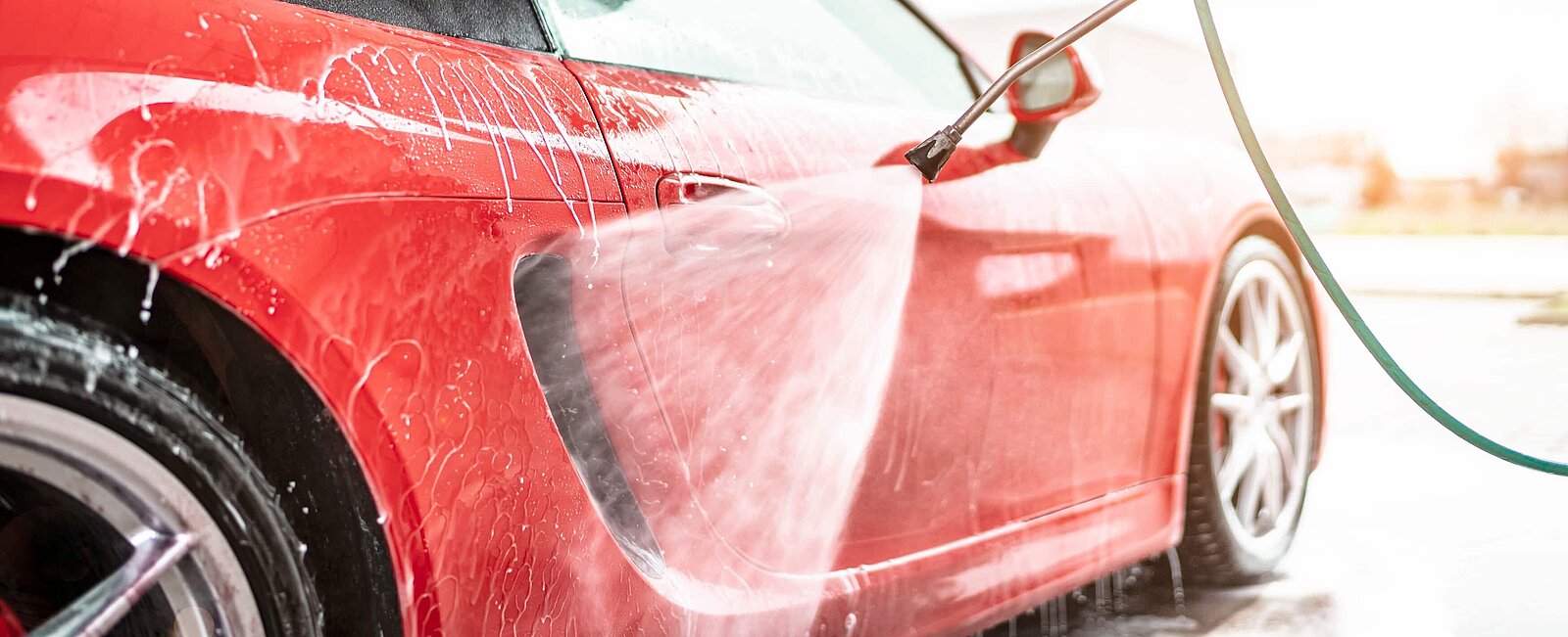 Surfactants for touchless Vehicle Cleaning BTC Europe